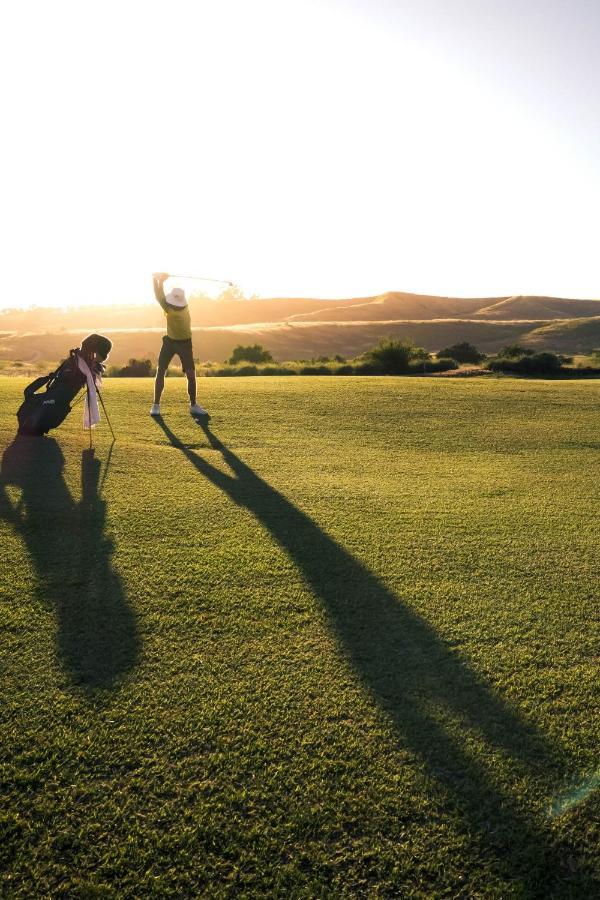 House - Relax Surf Golf Holiday home